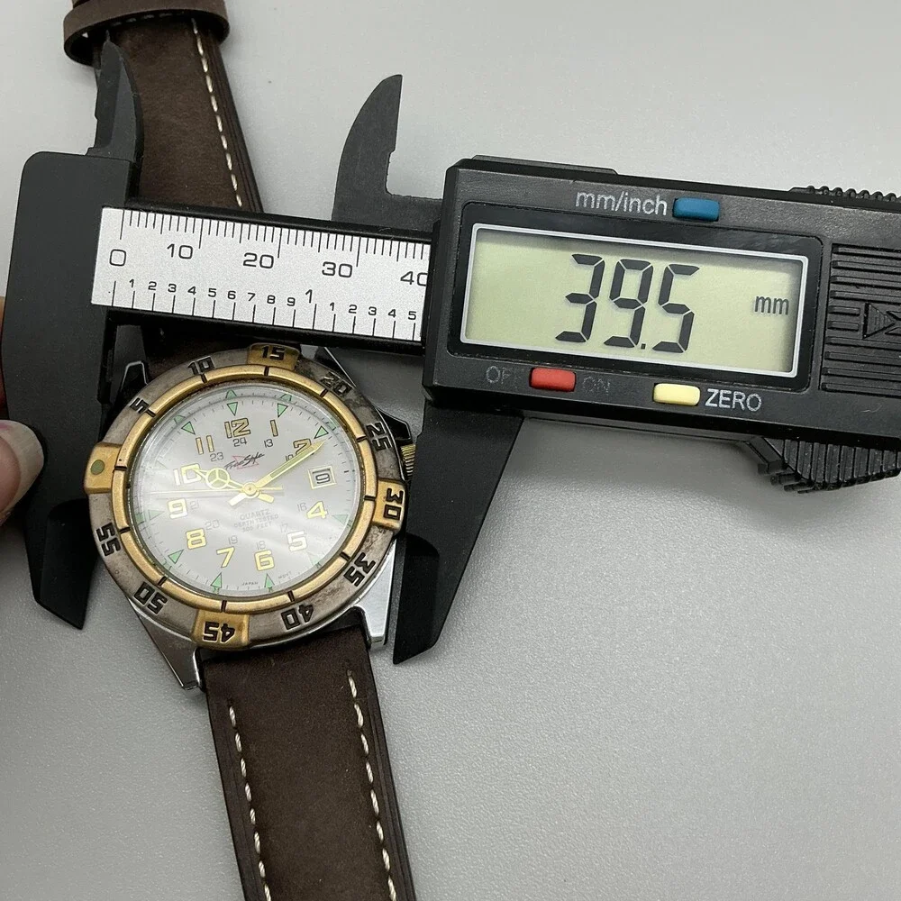 Freestyle Mens Watch 40mm White Dial Brown Leather Rotating Bezel New Battery